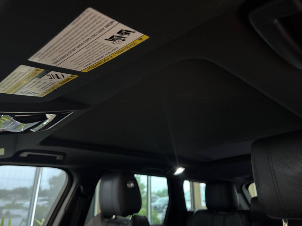 2016 Land Rover Range Rover Sport Image 25