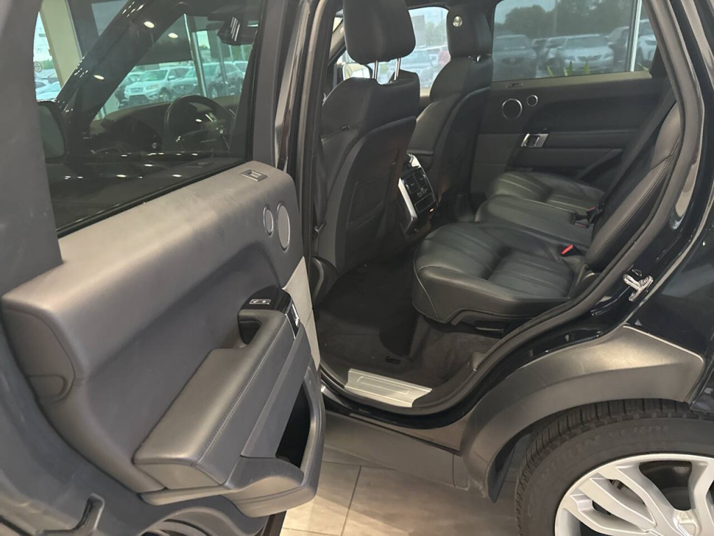 2016 Land Rover Range Rover Sport Image 34