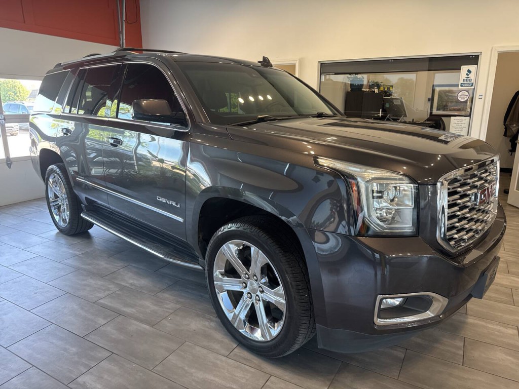 2018 GMC Yukon Image 2