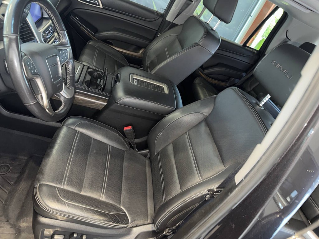 2018 GMC Yukon Image 19