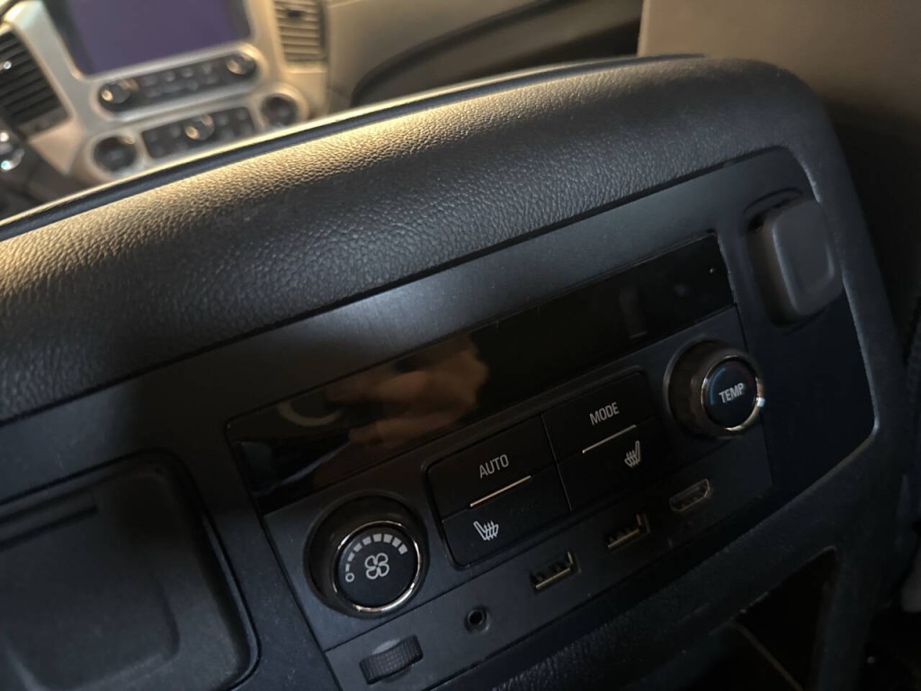 2018 GMC Yukon Image 25