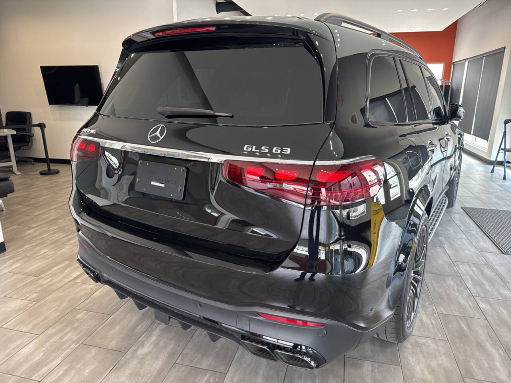 2025 Mercedes-Benz GLS-Class Image 22