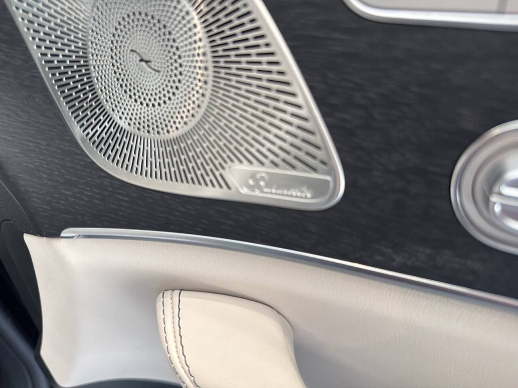2025 Mercedes-Benz GLS-Class Image 28