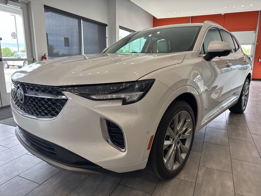 2023 Buick Envision Image 3