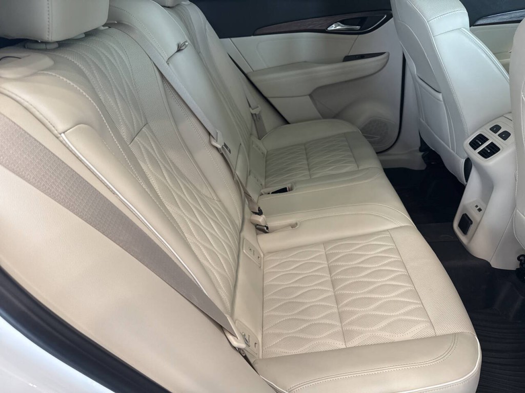 2023 Buick Envision Image 47