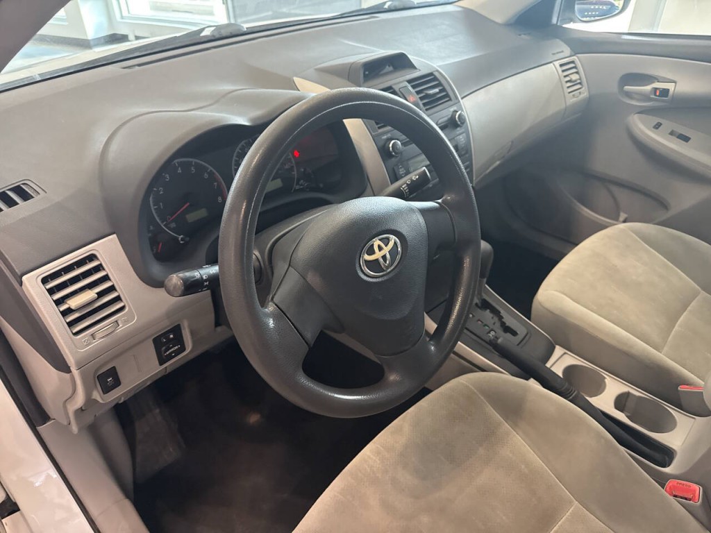 2012 Toyota Corolla Image 14
