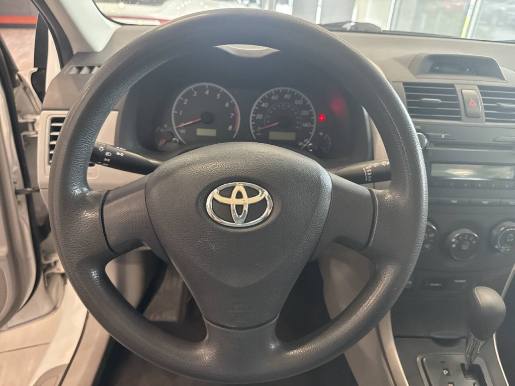 2012 Toyota Corolla Image 15