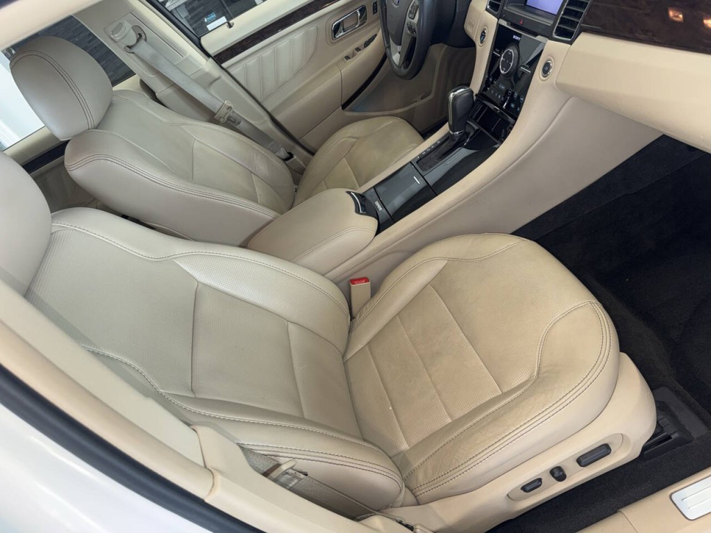 2013 Ford Taurus Image 20