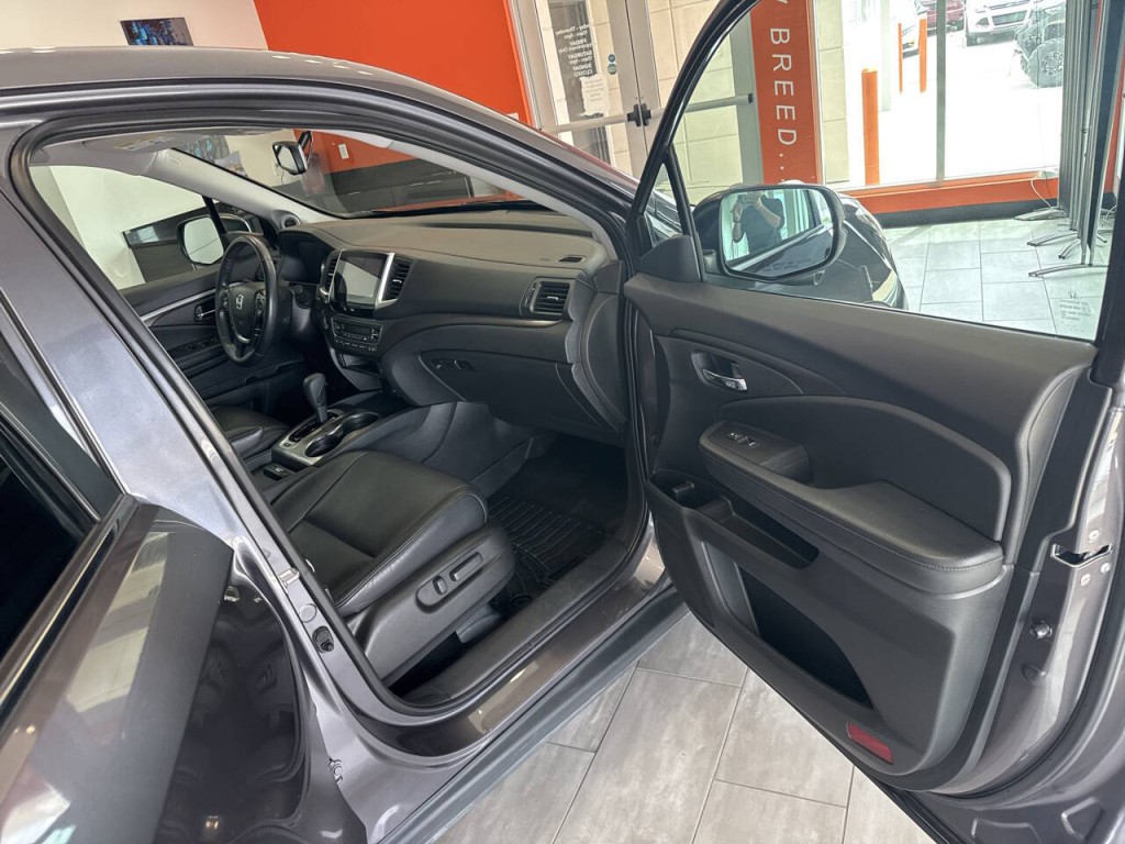 2018 Honda Pilot Image 18