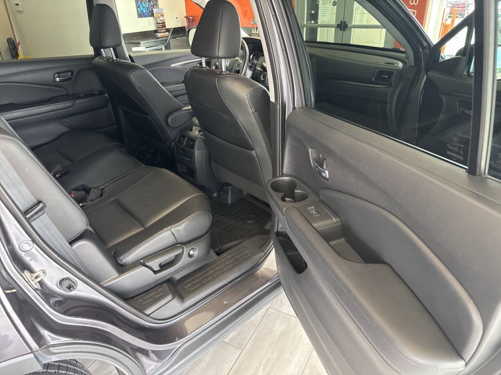 2018 Honda Pilot Image 23