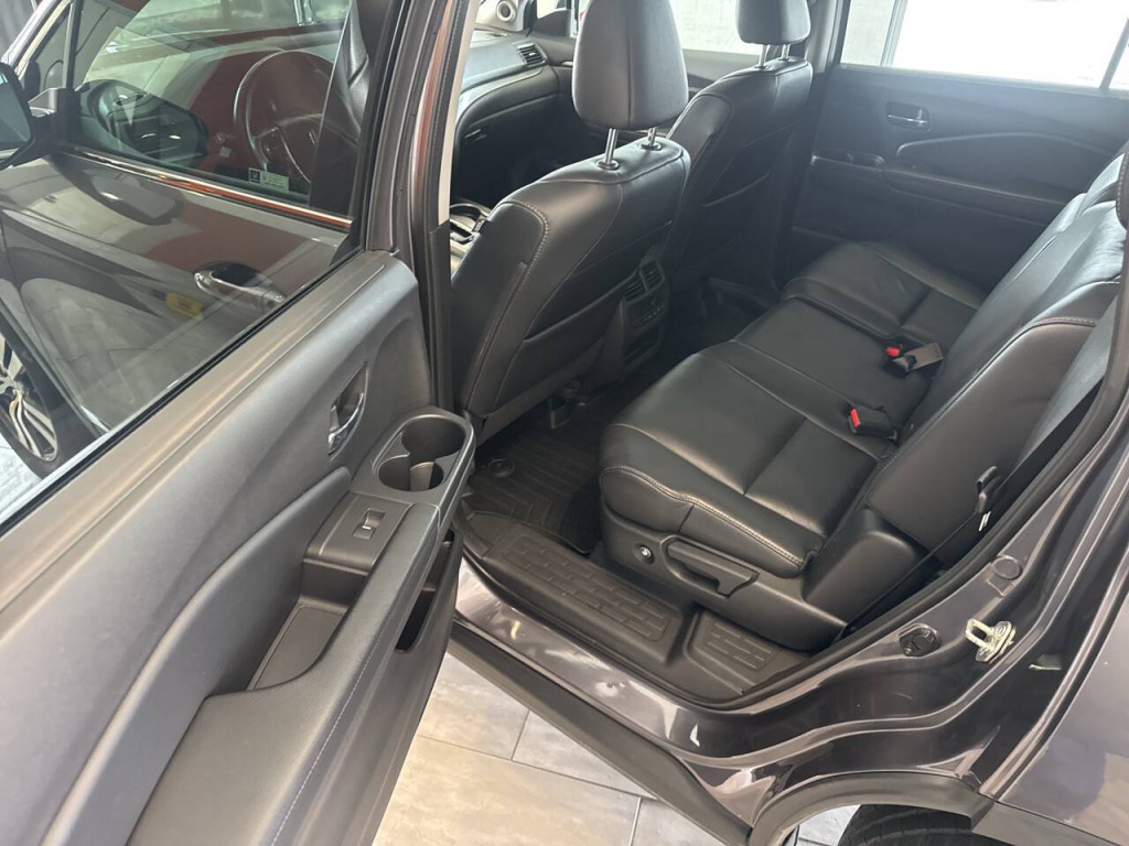 2018 Honda Pilot Image 37