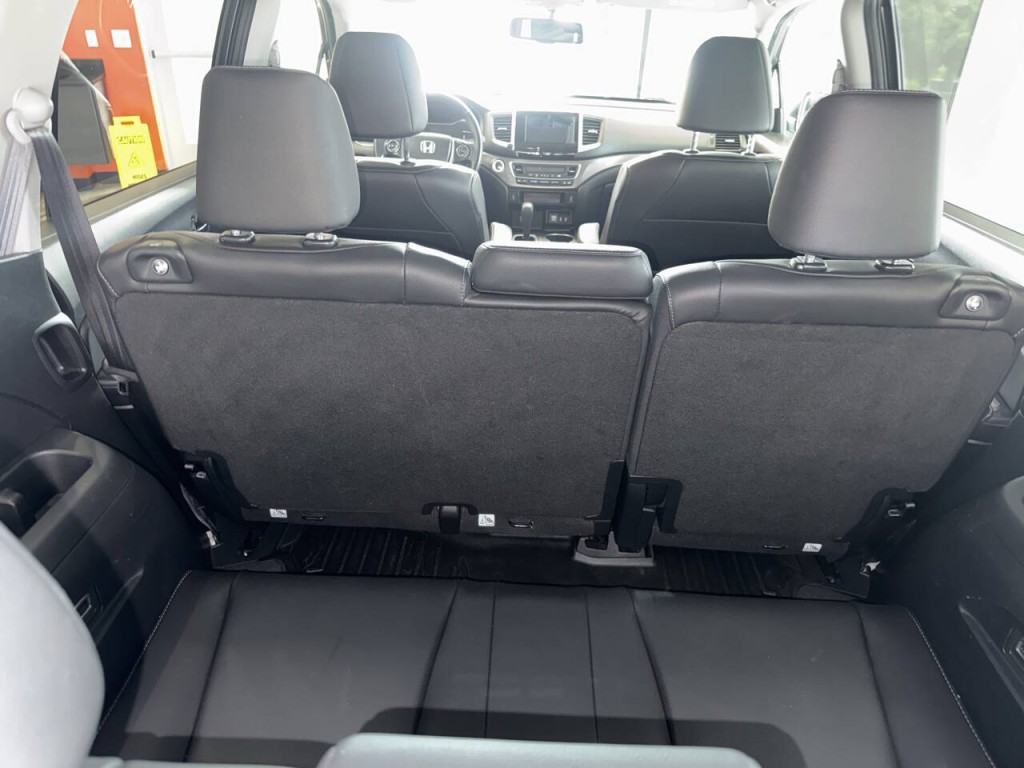2018 Honda Pilot Image 40