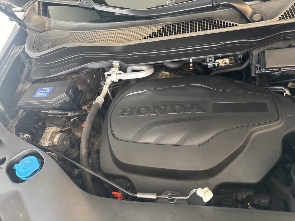 2018 Honda Pilot Image 46