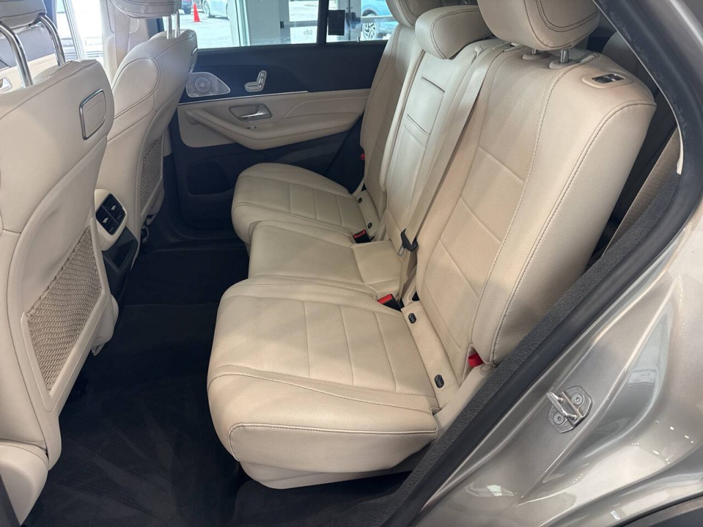 2020 Mercedes-Benz GLE-Class Image 25