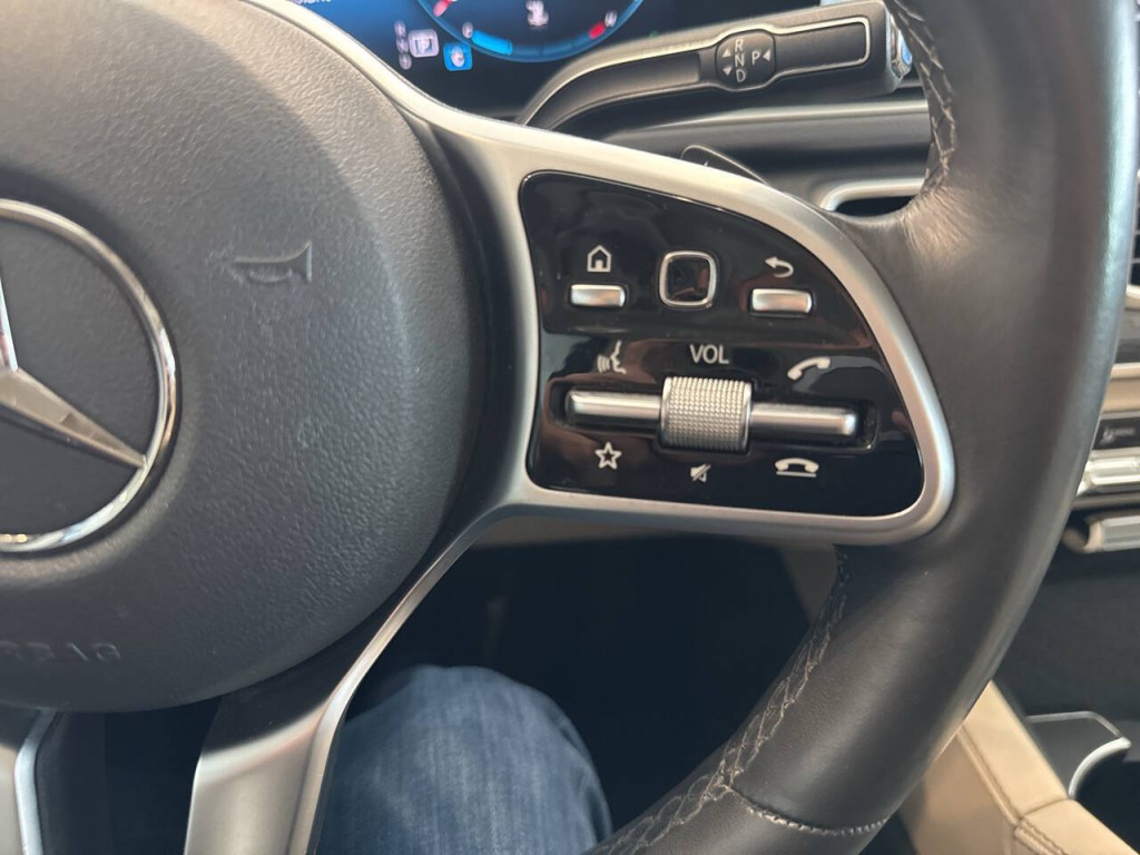 2020 Mercedes-Benz GLE-Class Image 32