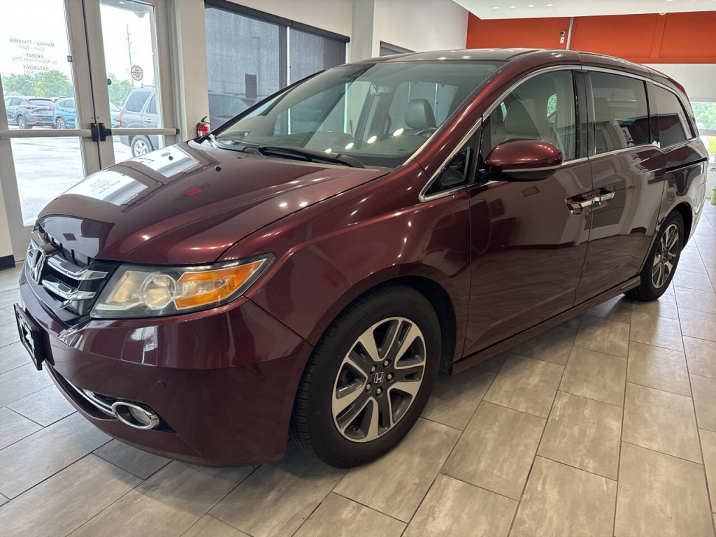 2016 Honda Odyssey Image 3
