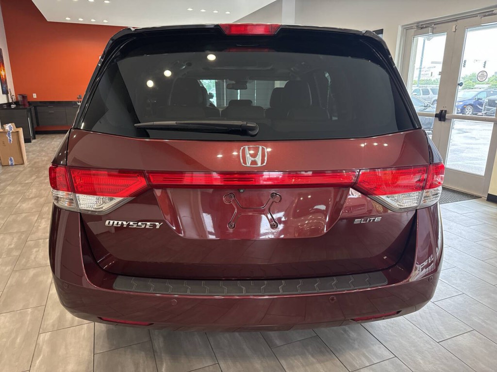 2016 Honda Odyssey Image 6