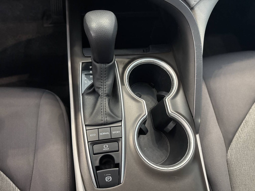 2023 Toyota Camry Image 27