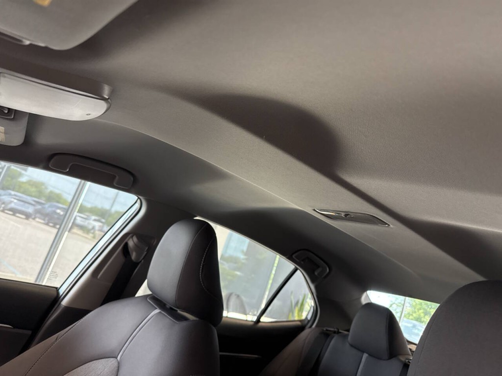 2023 Toyota Camry Image 30