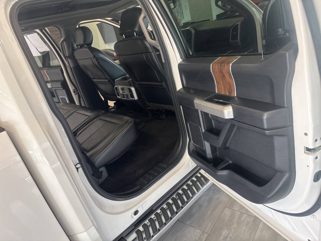 2018 Ford F-150 Image 40