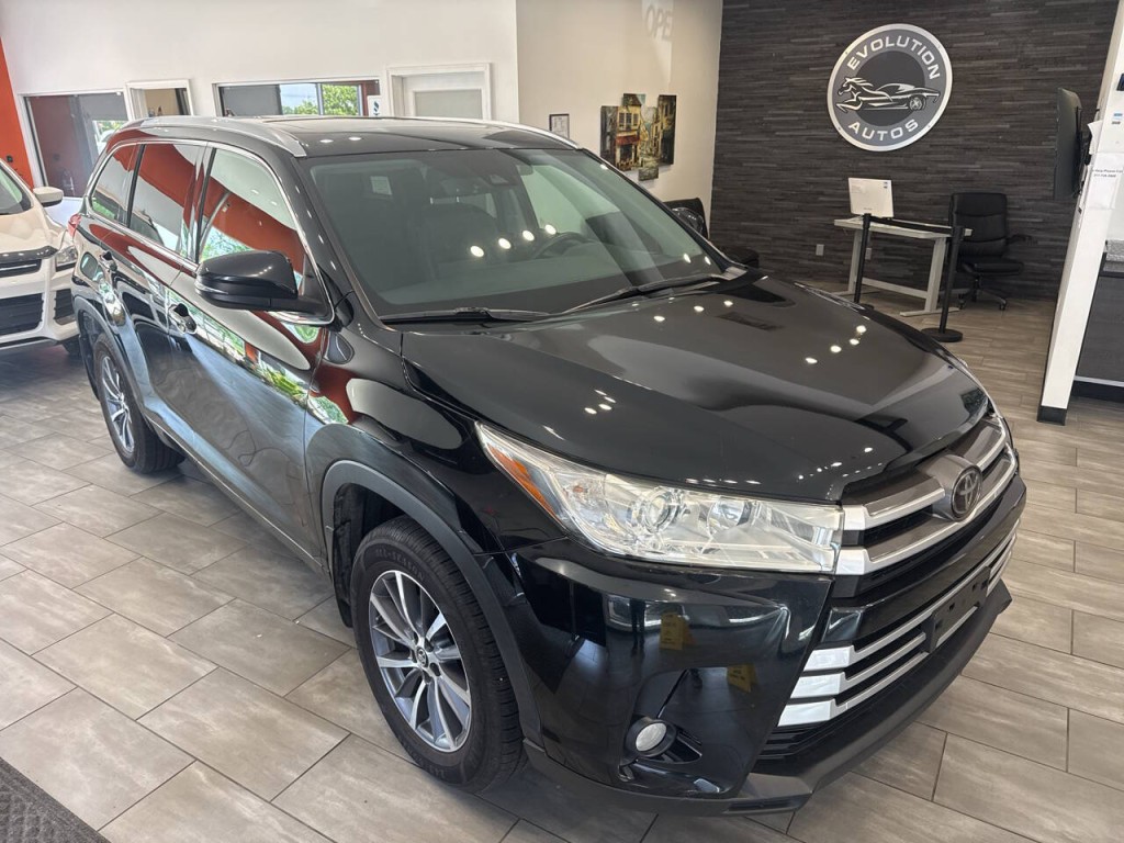 2018 Toyota Highlander Image 9