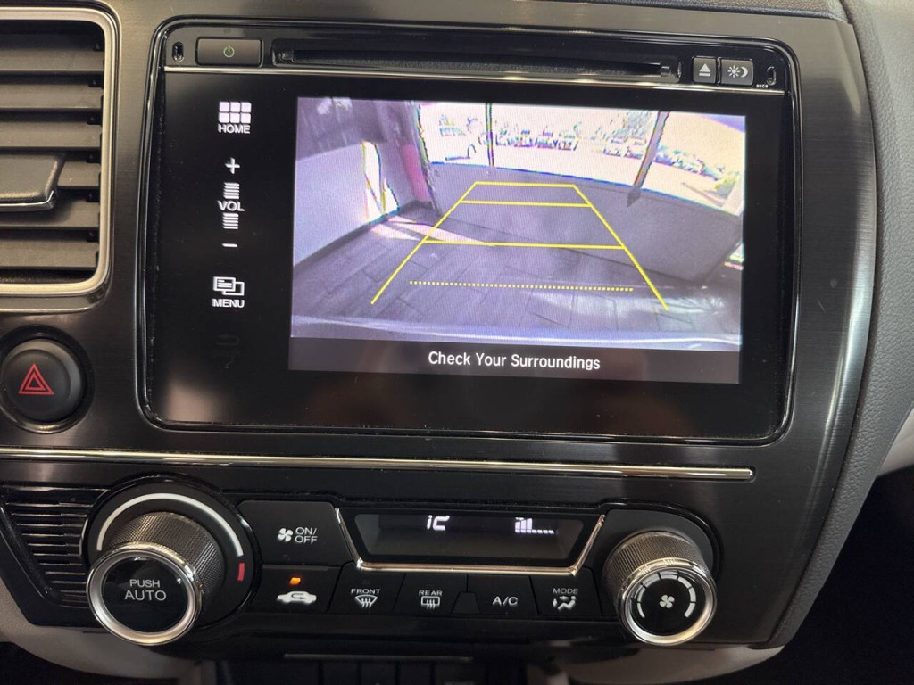 2015 Honda Civic Image 21