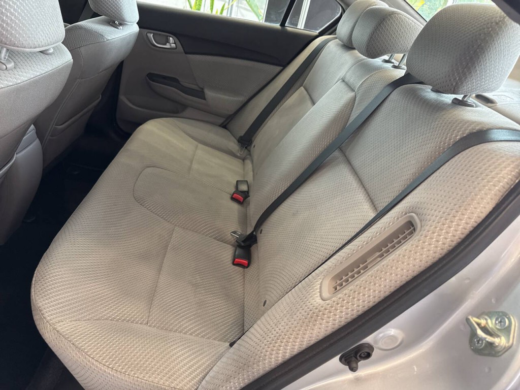 2015 Honda Civic Image 31