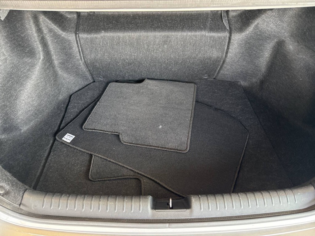 2015 Honda Civic Image 34