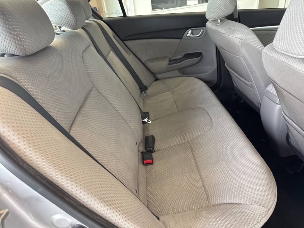 2015 Honda Civic Image 37