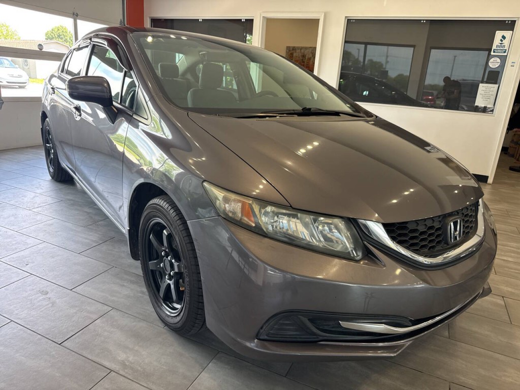 2015 Honda Civic Image 2