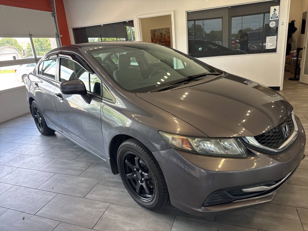 2015 Honda Civic Image 4