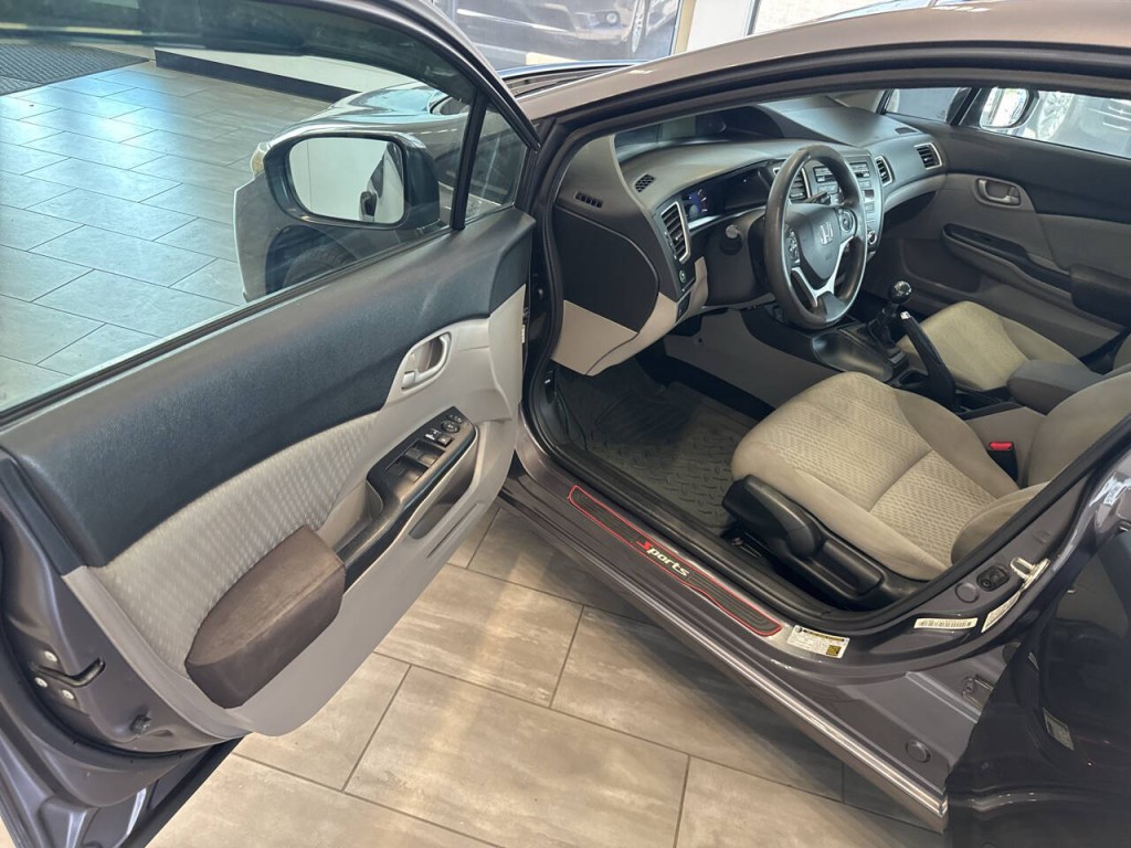 2015 Honda Civic Image 20