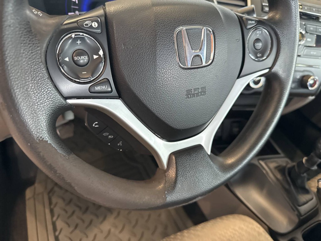 2015 Honda Civic Image 28