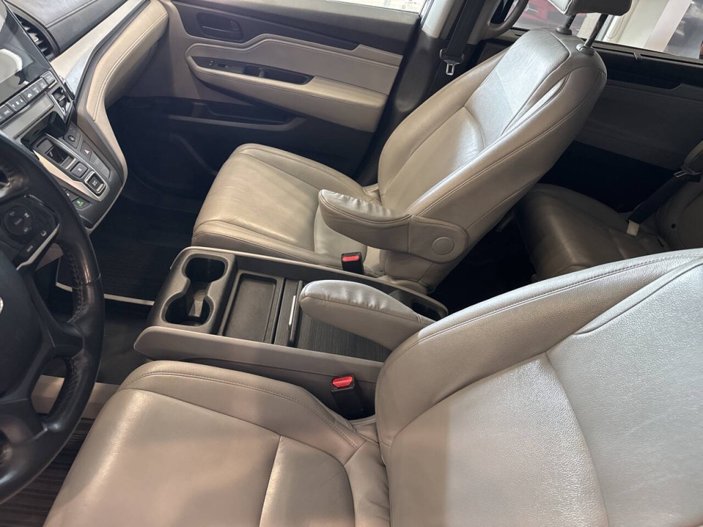 2018 Honda Odyssey Image 17