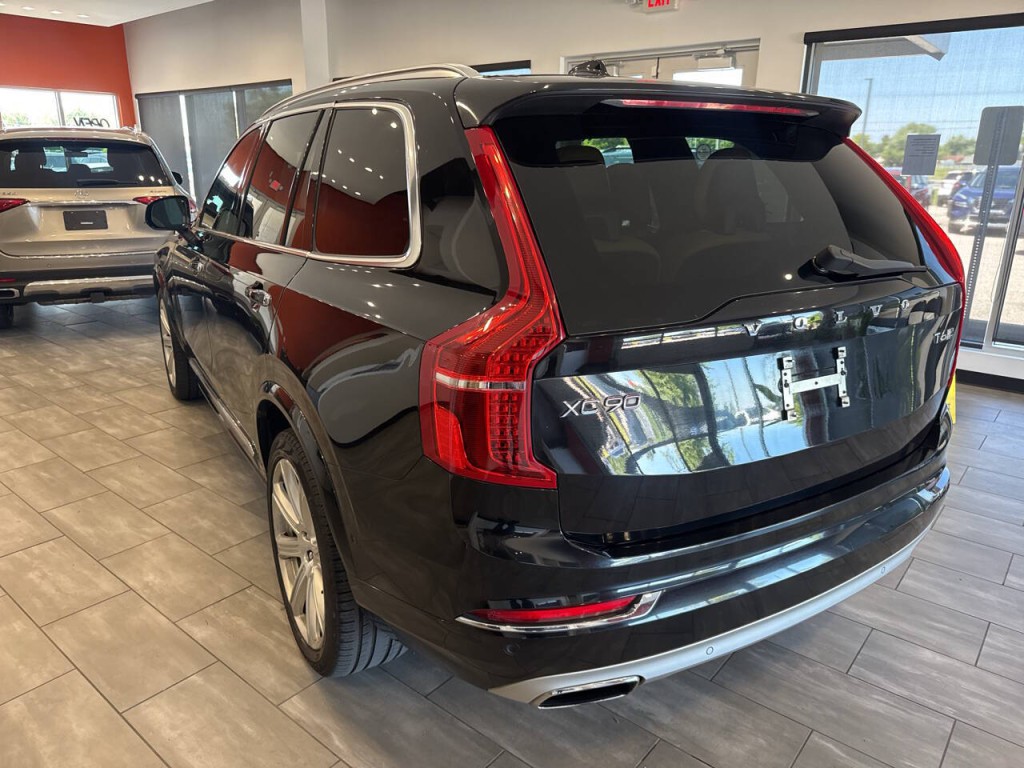 2018 Volvo XC90 Image 10