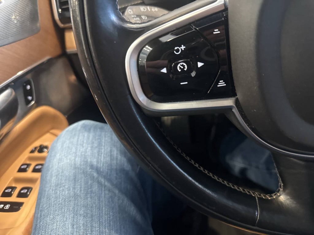 2018 Volvo XC90 Image 29