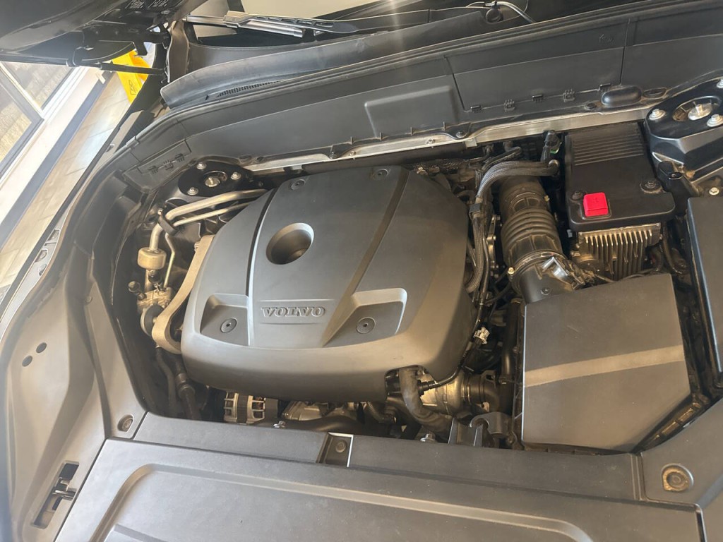 2018 Volvo XC90 Image 32