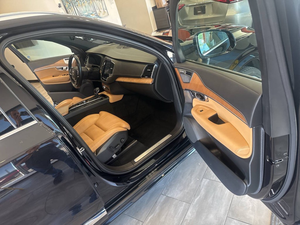 2018 Volvo XC90 Image 34