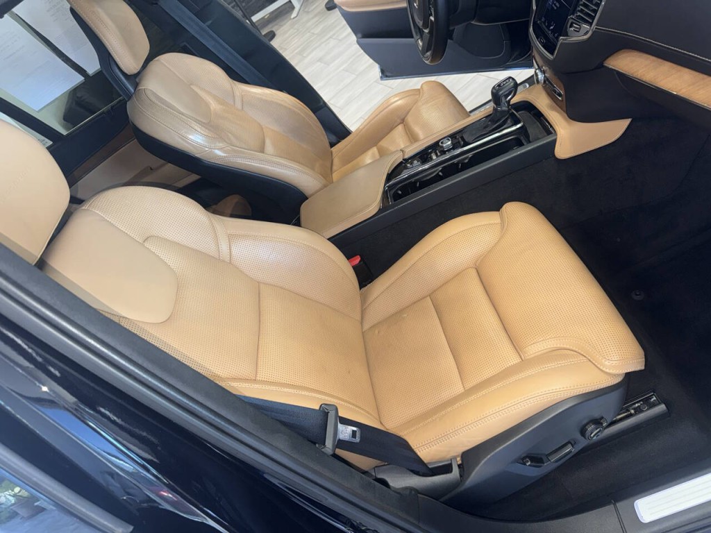 2018 Volvo XC90 Image 37