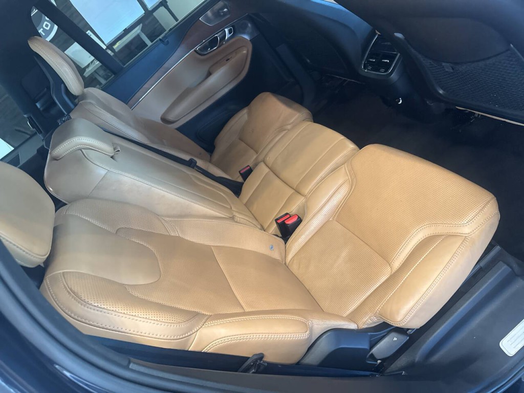 2018 Volvo XC90 Image 39