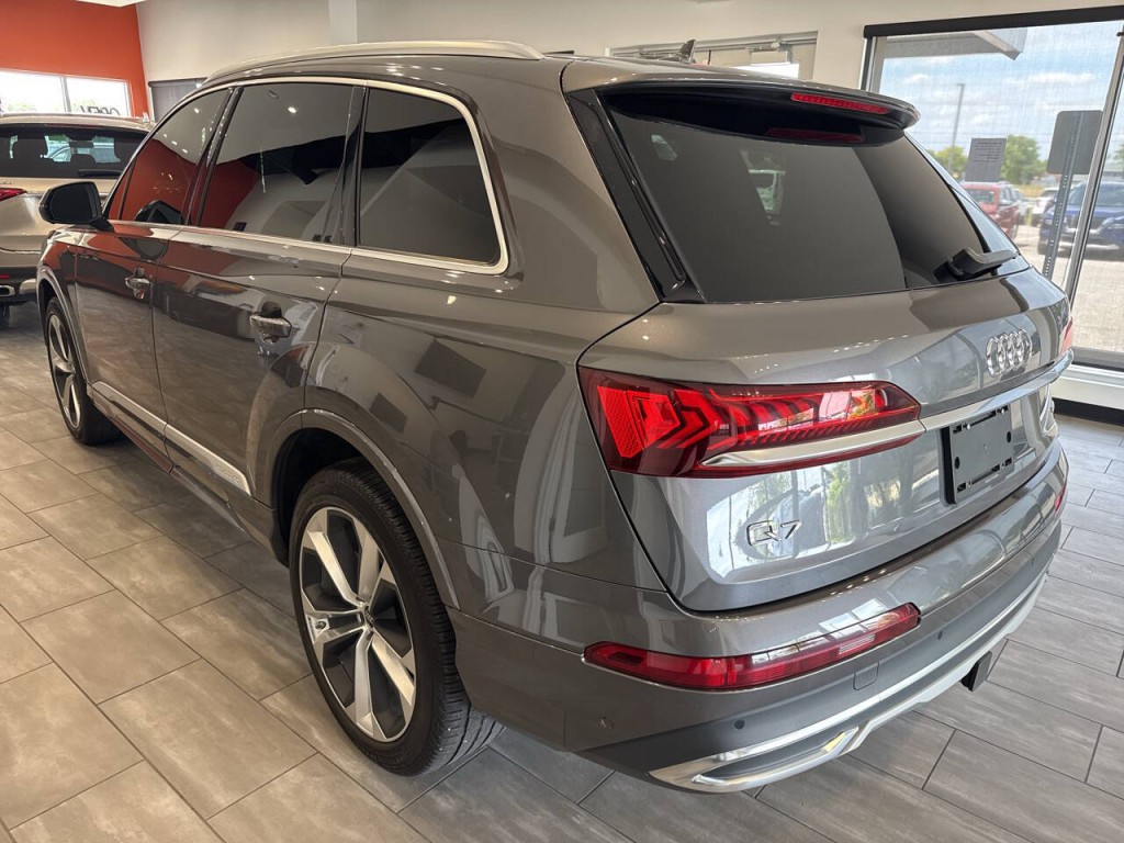 2023 Audi Q7 Image 7