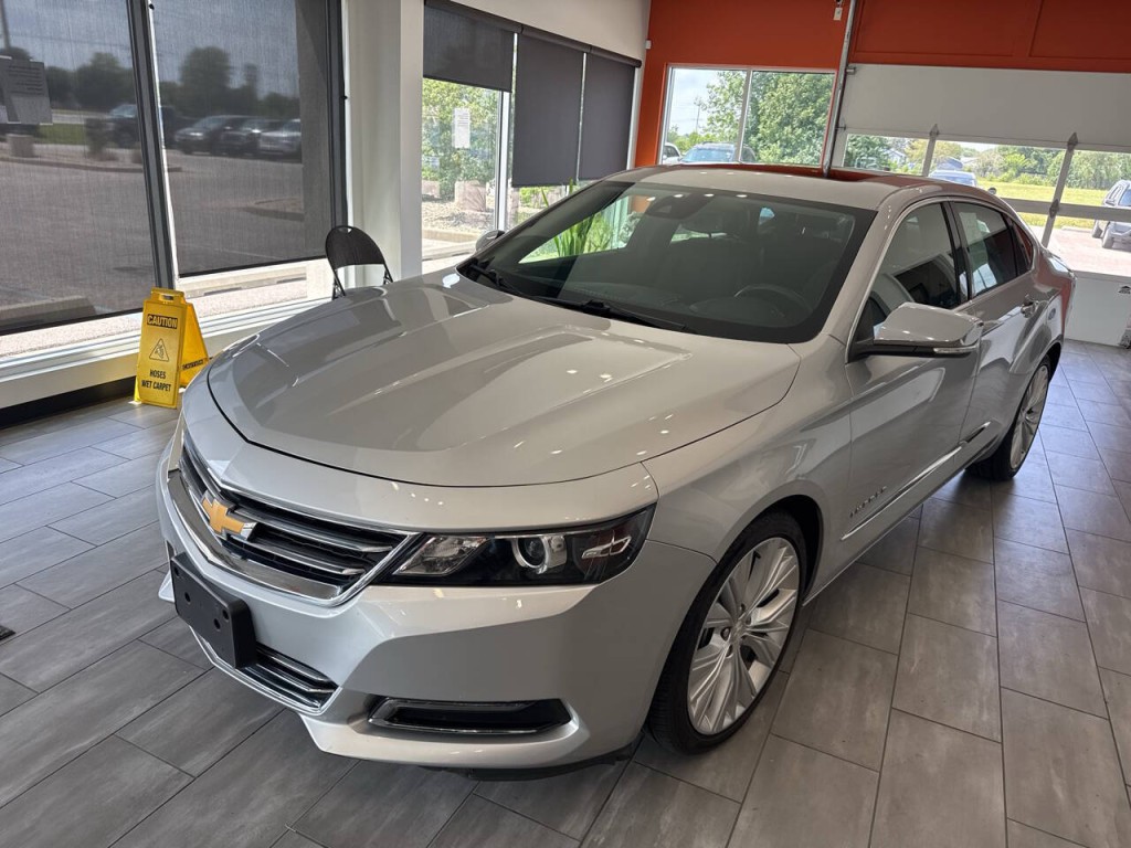 2017 Chevrolet Impala Image 9