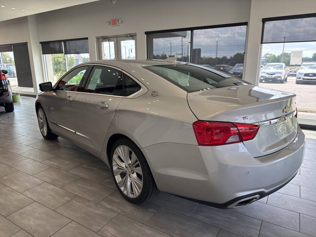 2017 Chevrolet Impala Image 12