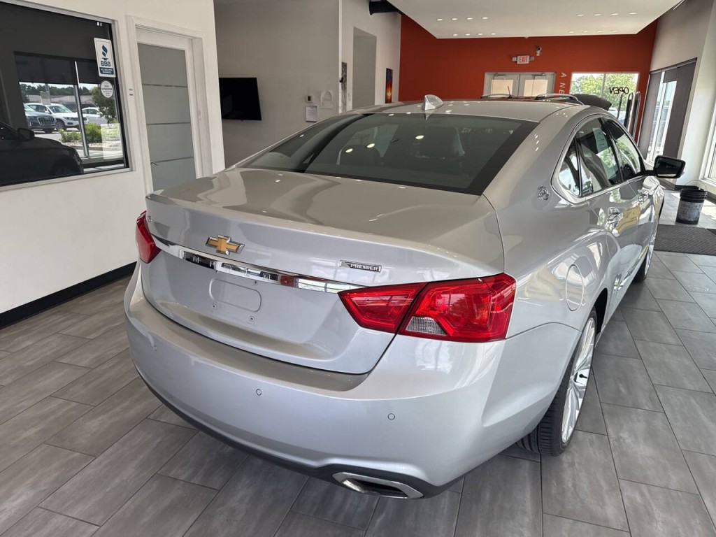 2017 Chevrolet Impala Image 15
