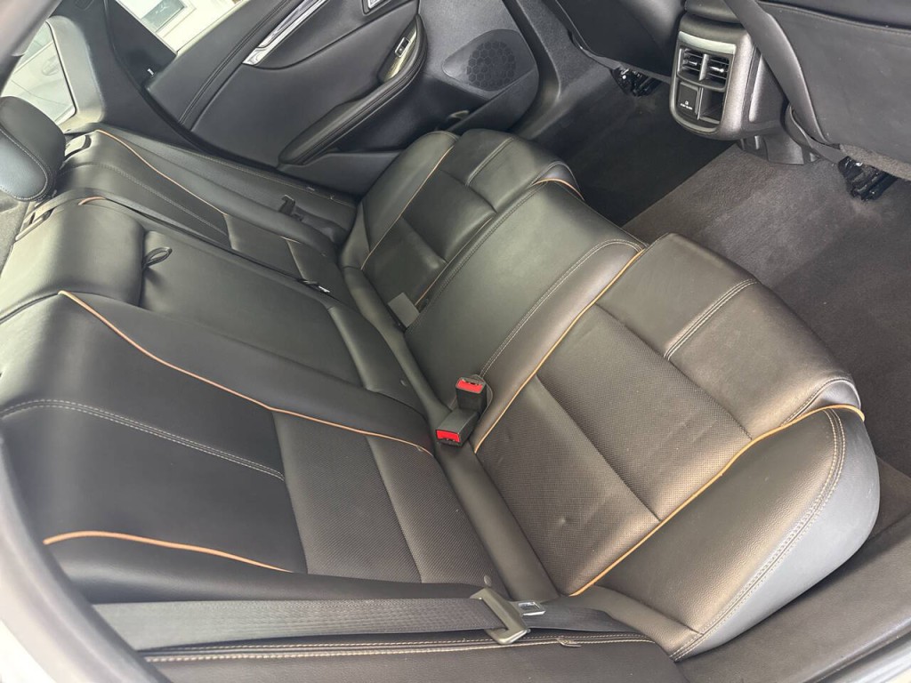 2017 Chevrolet Impala Image 31