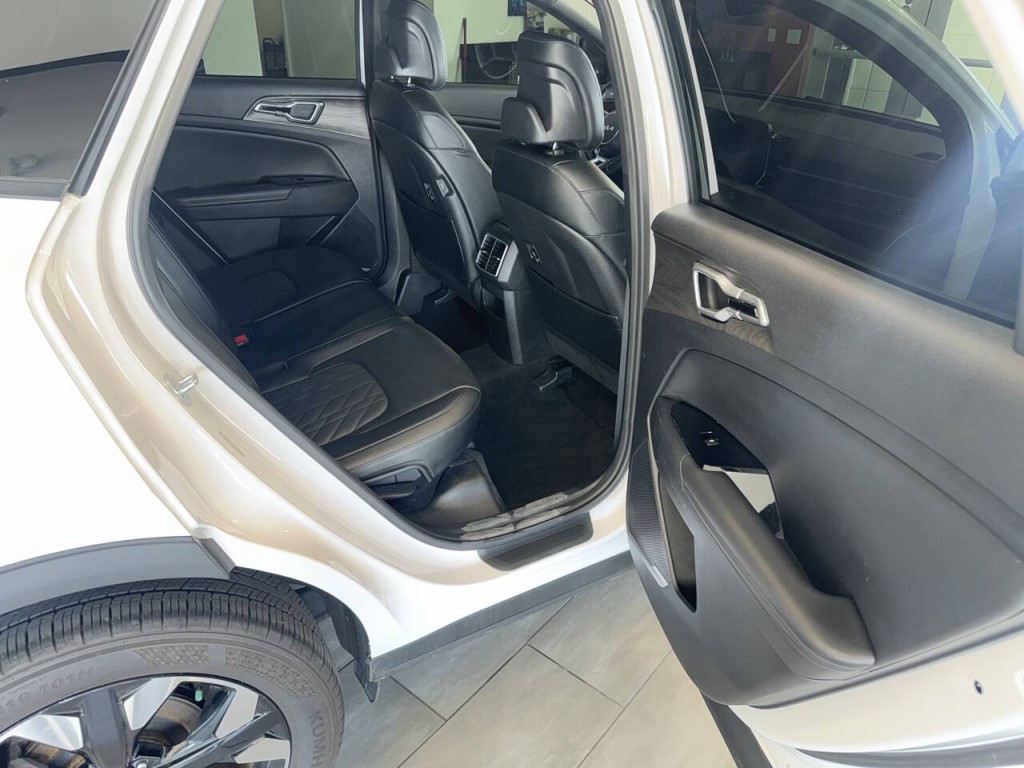 2023 Kia Sportage Image 24