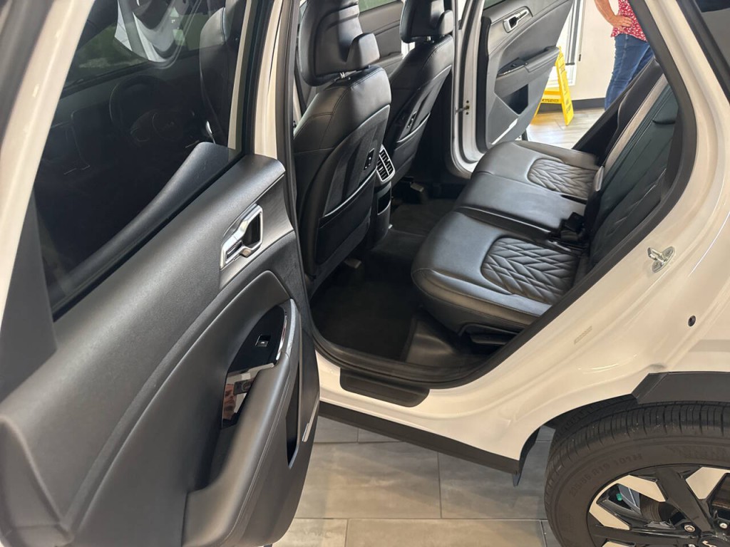 2023 Kia Sportage Image 32