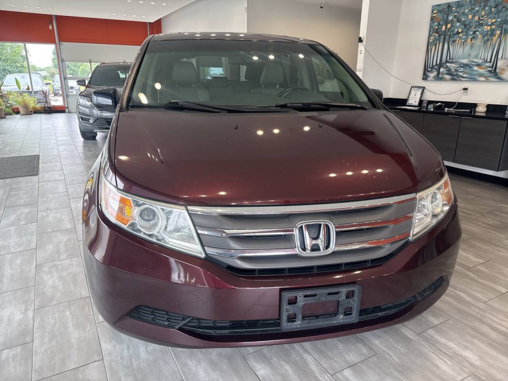 2012 Honda Odyssey Image 6