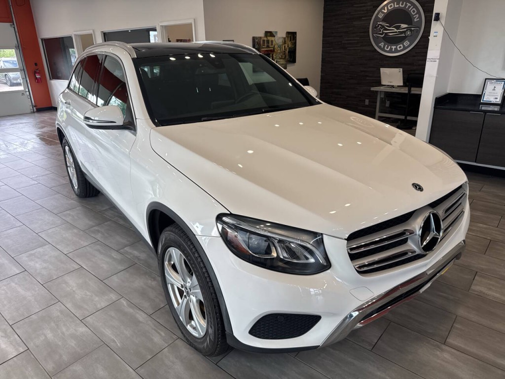2018 Mercedes-Benz GLC-Class Image 2