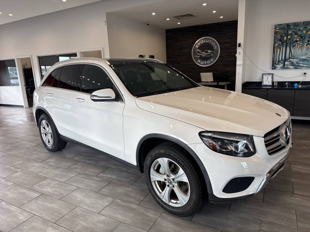2018 Mercedes-Benz GLC-Class Image 3